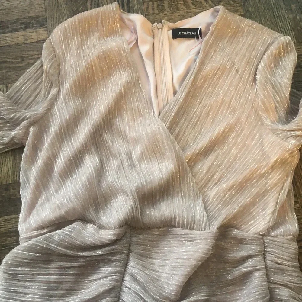 Le Chateau dress - Picture 4 of 8